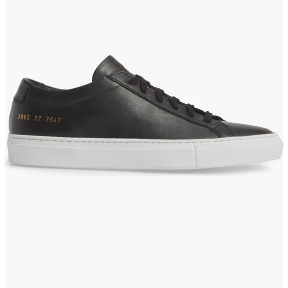 Common Projects Achilles low top sneaker. Black leather with white sole, Size 37 - Picture 2 of 10